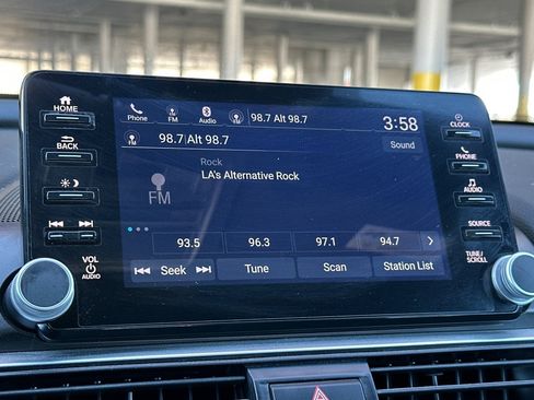 Used 2022 Honda Accord Sport image 16