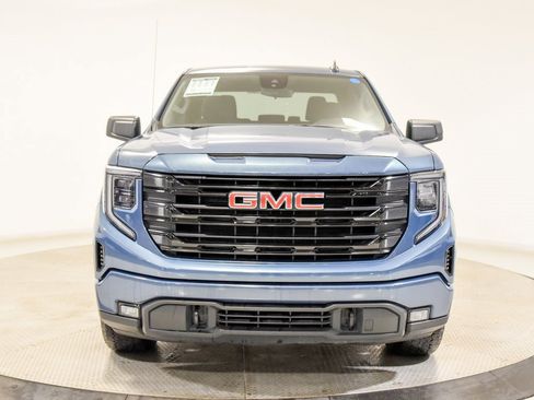Used 2024 GMC Sierra 1500 Elevation image 3