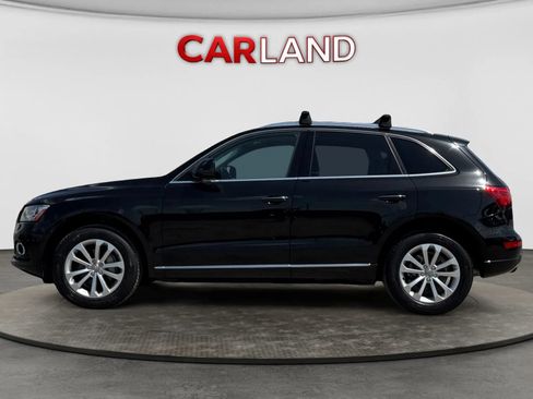 Used 2016 Audi Q5 2.0T Premium Plus w/ Technology Package AWD/4WD image 2