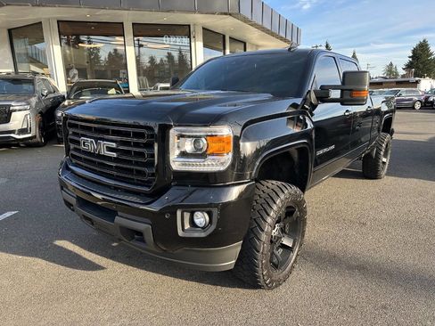 Used 2016 GMC Sierra 2500 Denali w/ Duramax Plus Package image 1