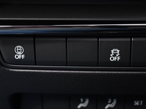 Used 2023 MAZDA MAZDA3 s image 24