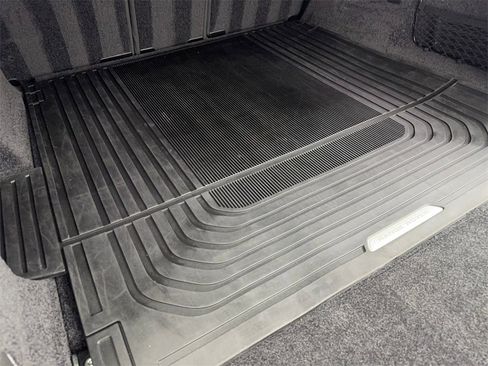 Used 2023 Land Rover Range Rover SE image 81