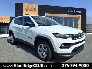 Used 2024 Jeep Compass Latitude AWD/4WD video 1