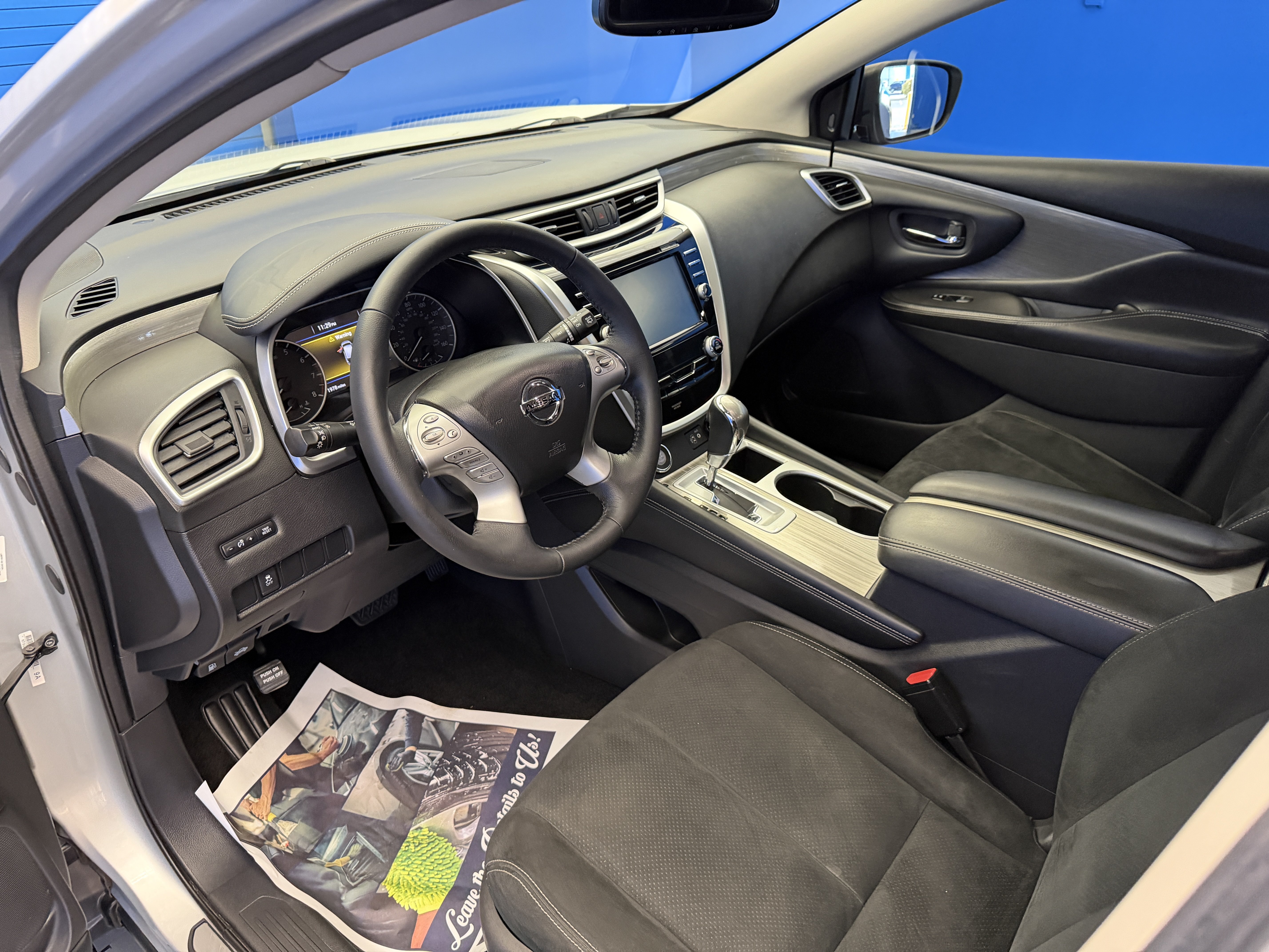 Used 2018 Nissan Murano SV w/ Cargo Package AWD/4WD image 11