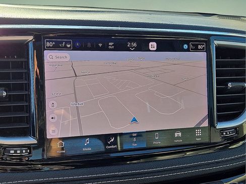 Used 2023 Chrysler Pacifica Limited image 28