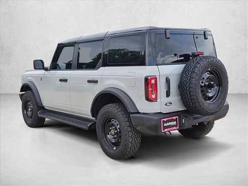 New 2026 Ford Bronco Outer Banks AWD/4WD image 9