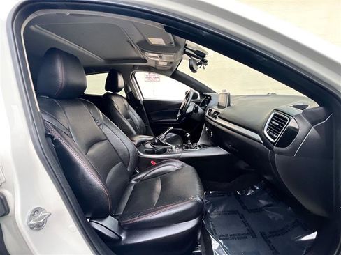 Used 2016 MAZDA MAZDA3 s Grand Touring image 9