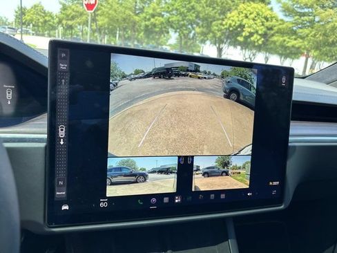 Used 2024 Tesla Model X AWD/4WD image 30