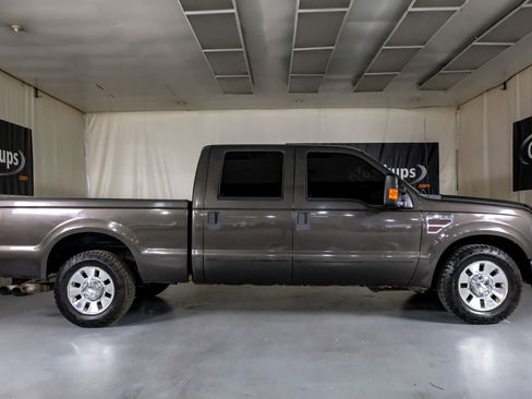 Used 2008 Ford F250 Lariat image 5
