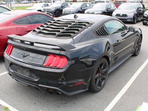 Used 2020 Ford Mustang Coupe w/ Black Accent Package RWD image 5