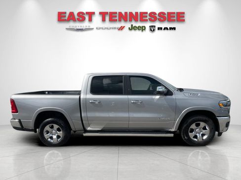 Used 2025 RAM 1500 Big Horn AWD/4WD image 2