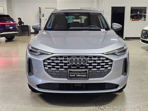 New 2025 Audi Q5 Prestige image 9