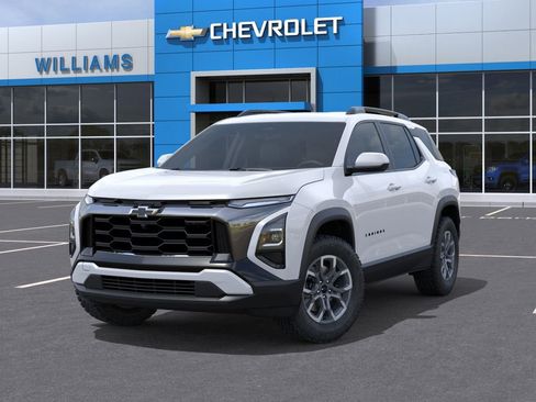 New 2026 Chevrolet Equinox ACTIV w/ LPO, Floor Liner Package AWD/4WD image 6