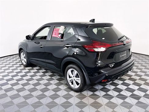 Certified 2025 Nissan Kicks Play S image 20