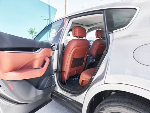 Used 2022 Maserati Levante GT image 15