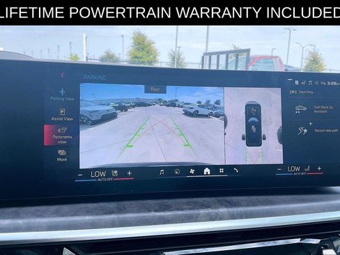 Used 2025 BMW X7 M60i AWD/4WD image 21