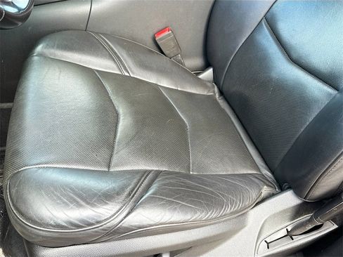 Used 2019 Cadillac Escalade ESV Platinum image 21