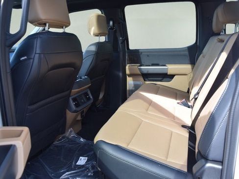 New 2026 Ford F250 Lariat w/ Chrome Package AWD/4WD image 6
