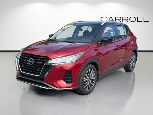 Used 2023 Nissan Kicks SV FWD image 7