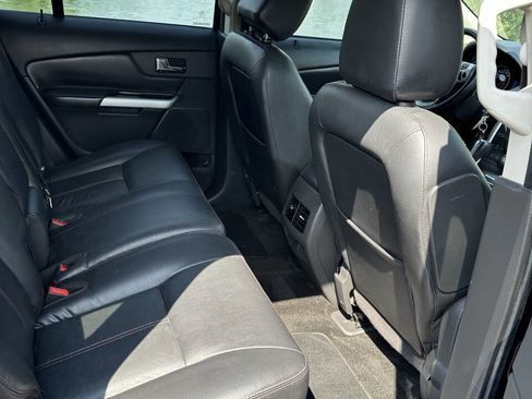 Used 2013 Ford Edge SEL image 12