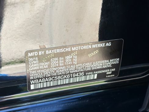 Used 2016 BMW 320i Sedan image 38