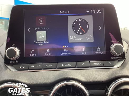 Used 2025 Nissan Sentra SV FWD image 3