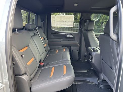 New 2026 GMC Sierra 1500 AT4 w/ Technology Package AWD/4WD image 28