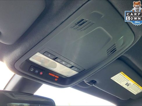 Used 2018 Chevrolet Cruze LT w/ Redline Edition image 30