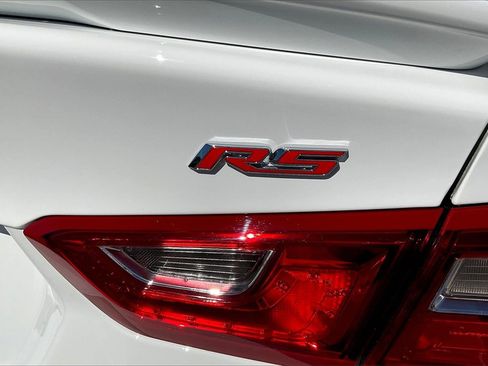 Used 2025 Chevrolet Malibu RS image 8