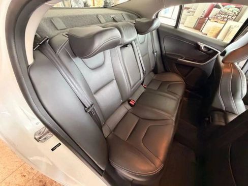 Used 2017 Volvo S60 T5 Dynamic w/ Vision Package AWD/4WD image 20