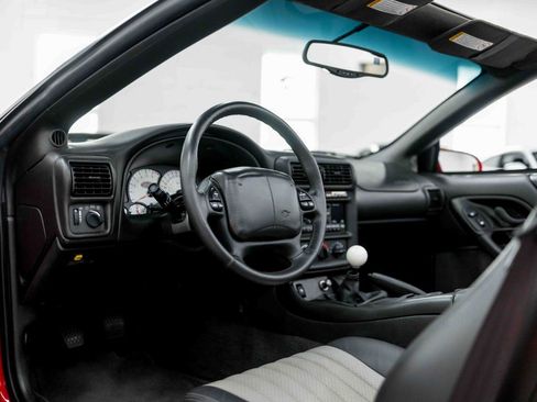 Used 2002 Chevrolet Camaro Z28 w/ SS Performance/Appearance Pkg RWD image 64