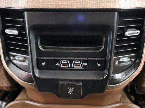 Used 2020 RAM 2500 Limited AWD/4WD image 62
