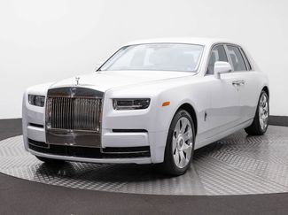 New 2027 Rolls-Royce Phantom Sedan RWD video 1