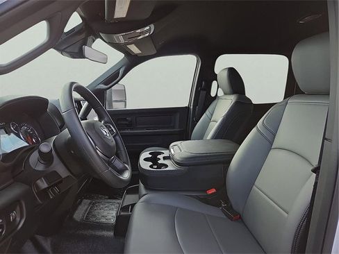 New 2026 RAM 3500 Tradesman image 15