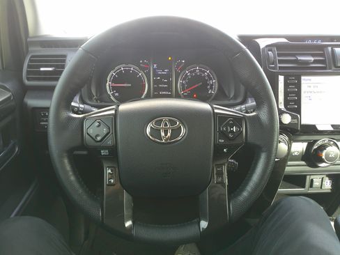Used 2023 Toyota 4Runner TRD Off-Road Premium image 19