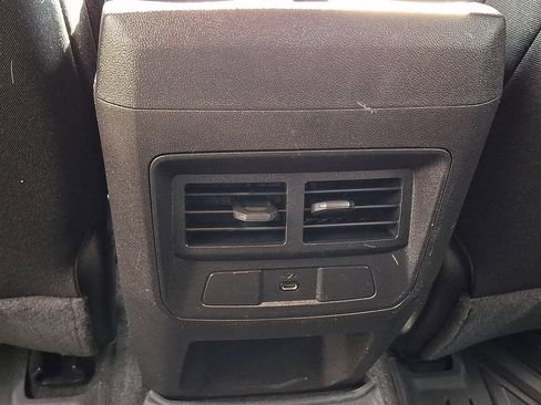Certified 2024 Chevrolet Colorado LT w/ LT Convenience Package AWD/4WD image 11