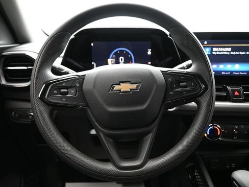 Used 2026 Chevrolet TrailBlazer LT AWD/4WD image 14