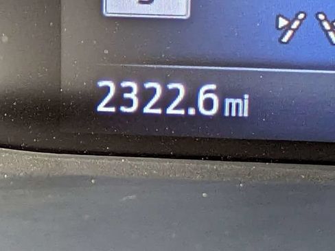 Used 2025 Ford Escape SE FWD image 31