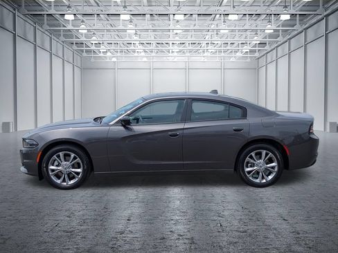 Used 2023 Dodge Charger SXT AWD/4WD image 2