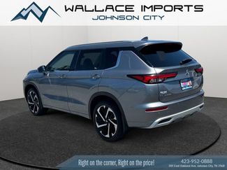 Used 2024 Mitsubishi Outlander SEL AWD/4WD video 3