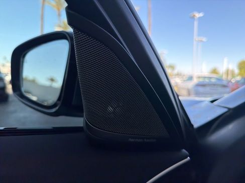 Used 2023 BMW 530i w/ M Sport Package RWD image 6