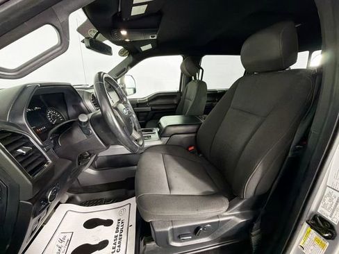 Used 2018 Ford F150 XLT w/ Equipment Group 302A Luxury image 19