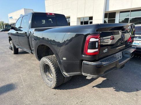 Used 2022 RAM 3500 Big Horn w/ Level C Equiment Group AWD/4WD image 2