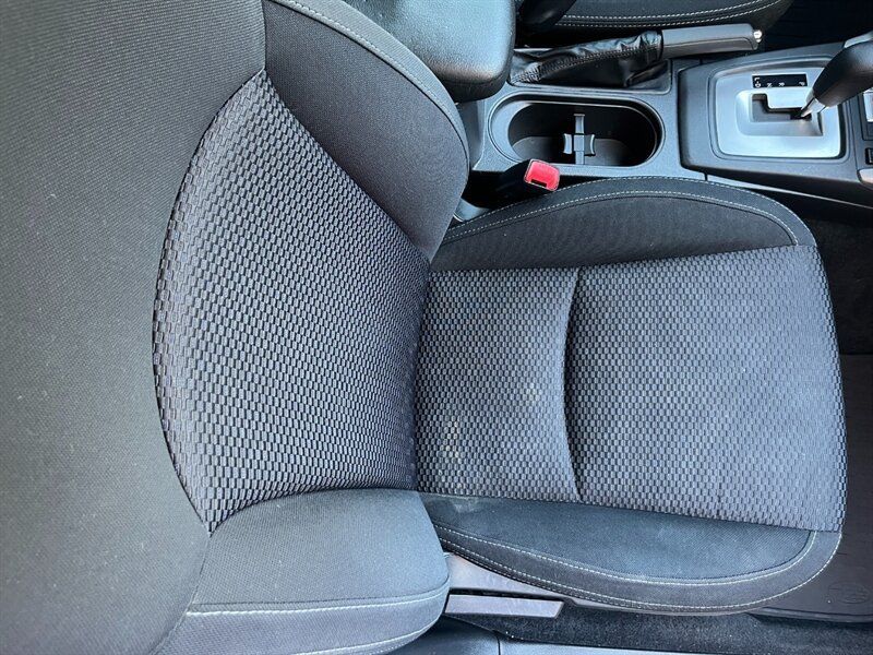 Used 2018 Subaru Forester 2.5i Premium AWD/4WD image 40