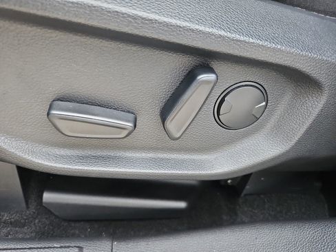 Used 2024 Ford Ranger XLT w/ FX4 Off-Road Package image 15