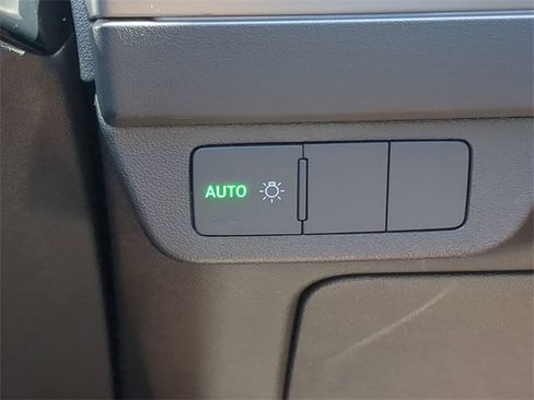 Used 2023 Audi Q4 e-tron Premium Plus w/ Premium Plus image 28