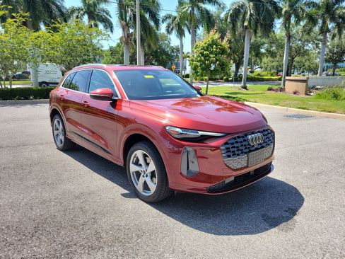 New 2026 Audi Q5 Premium AWD/4WD image 1