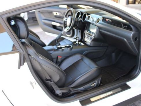 Used 2017 Ford Mustang GT Premium w/ GT Performance Package RWD image 27