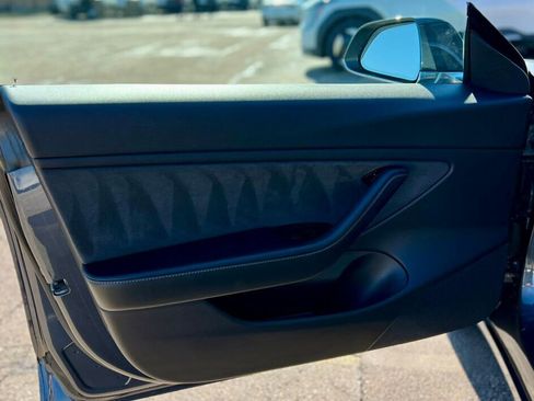 Used 2019 Tesla Model 3 Performance AWD/4WD image 12