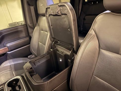 Used 2022 Chevrolet Silverado 2500 High Country w/ Safety Package II AWD/4WD image 28
